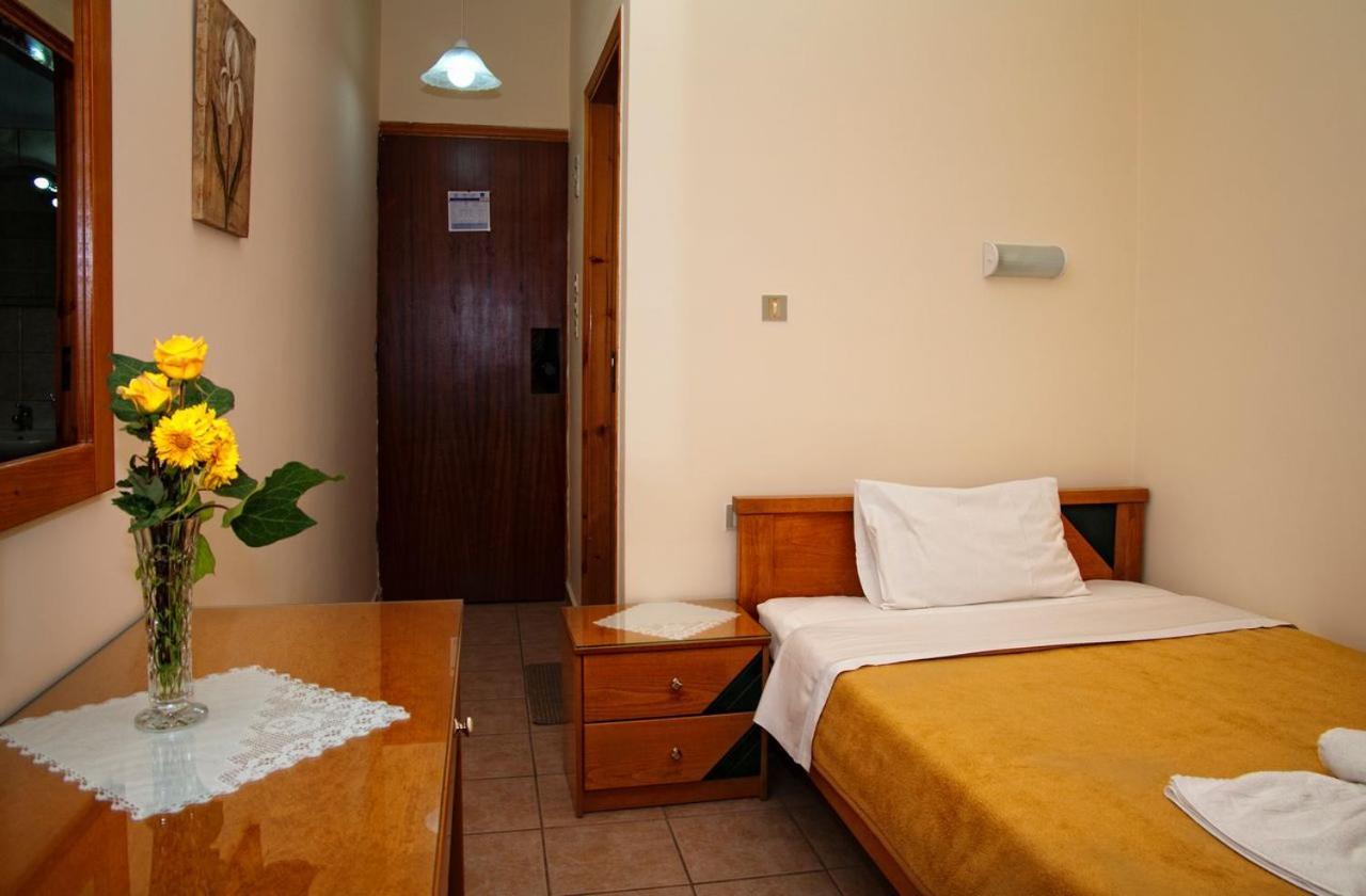 Nicolas Hotel Georgioupoli Buitenkant foto