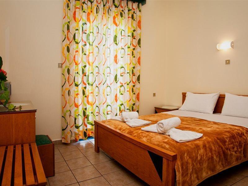 Nicolas Hotel Georgioupoli Buitenkant foto