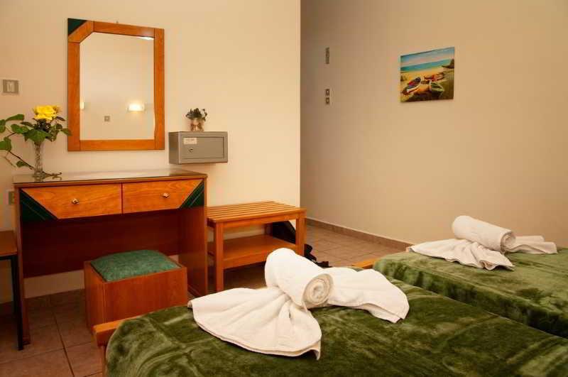 Nicolas Hotel Georgioupoli Buitenkant foto