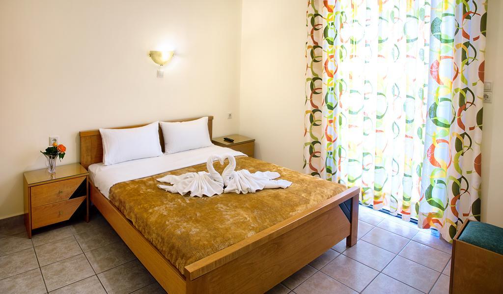 Nicolas Hotel Georgioupoli Buitenkant foto