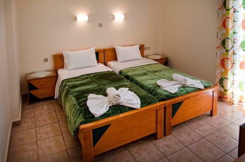 Nicolas Hotel Georgioupoli Buitenkant foto